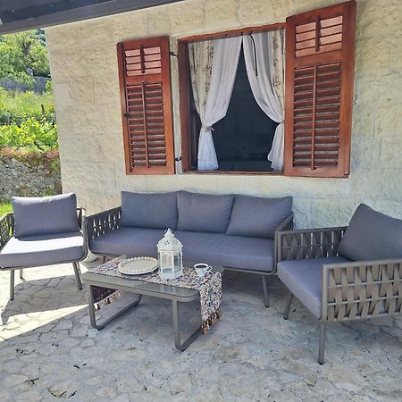 וירפזאר Banjo Rustic House Lake View מראה חיצוני תמונה